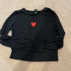 women’s black ribbed long sleeve shirt with heart
